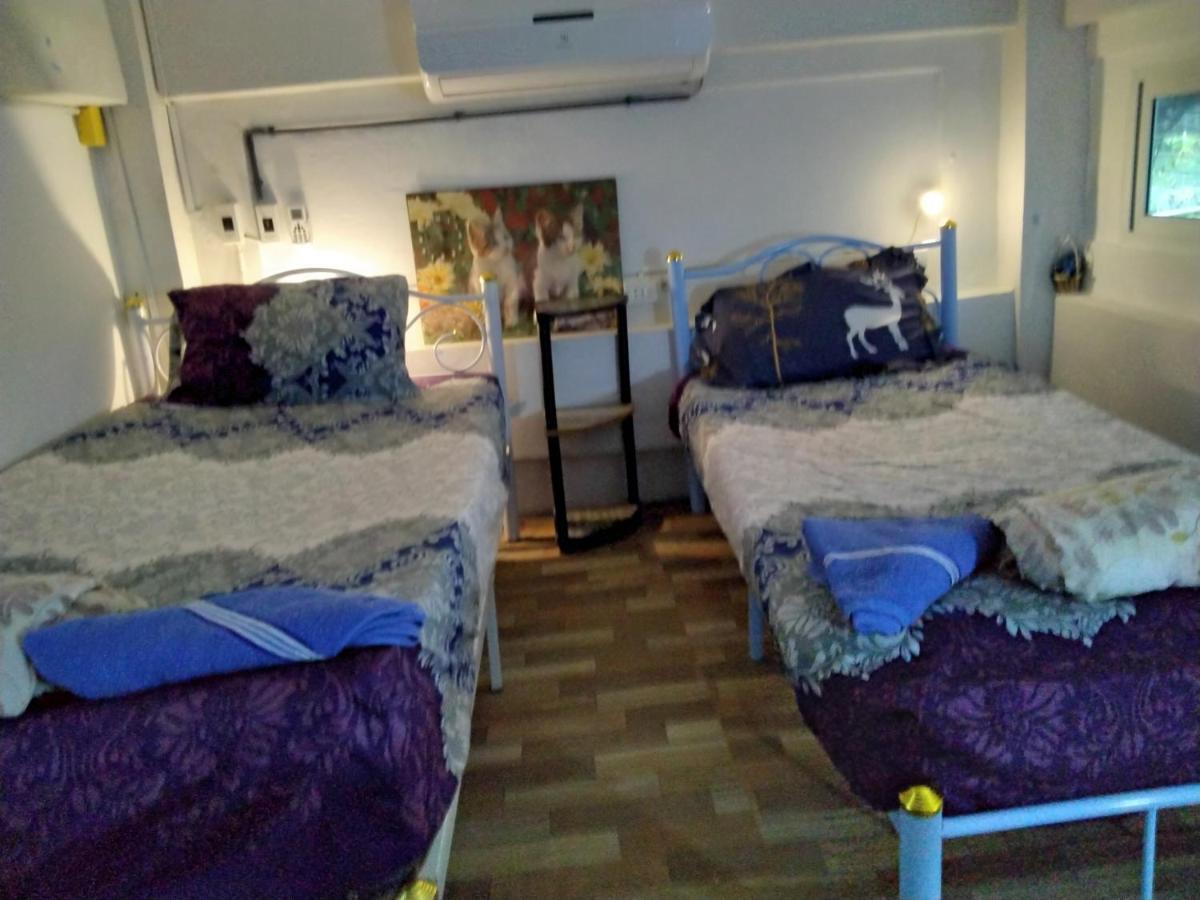 Danee Hostel Bangkok Eksteriør billede