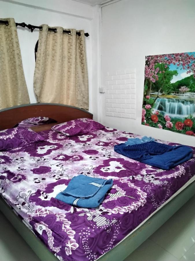 Danee Hostel Bangkok Eksteriør billede