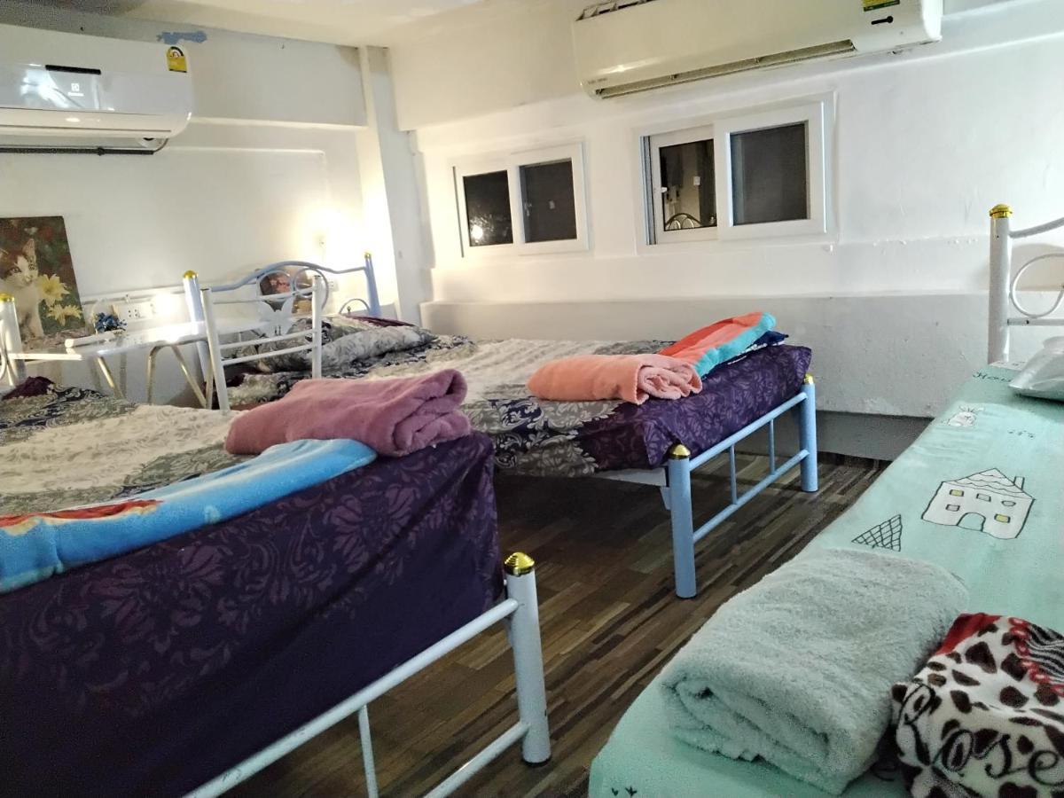 Danee Hostel Bangkok Eksteriør billede