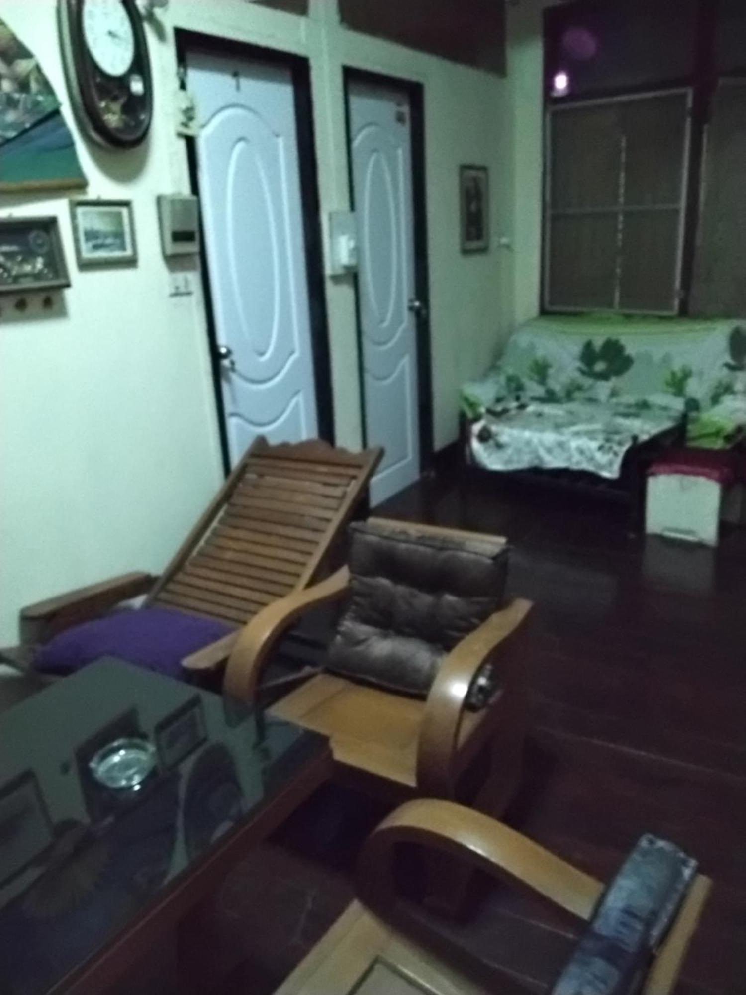 Danee Hostel Bangkok Eksteriør billede